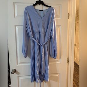 Elegant Blue Long Sleeve Dress